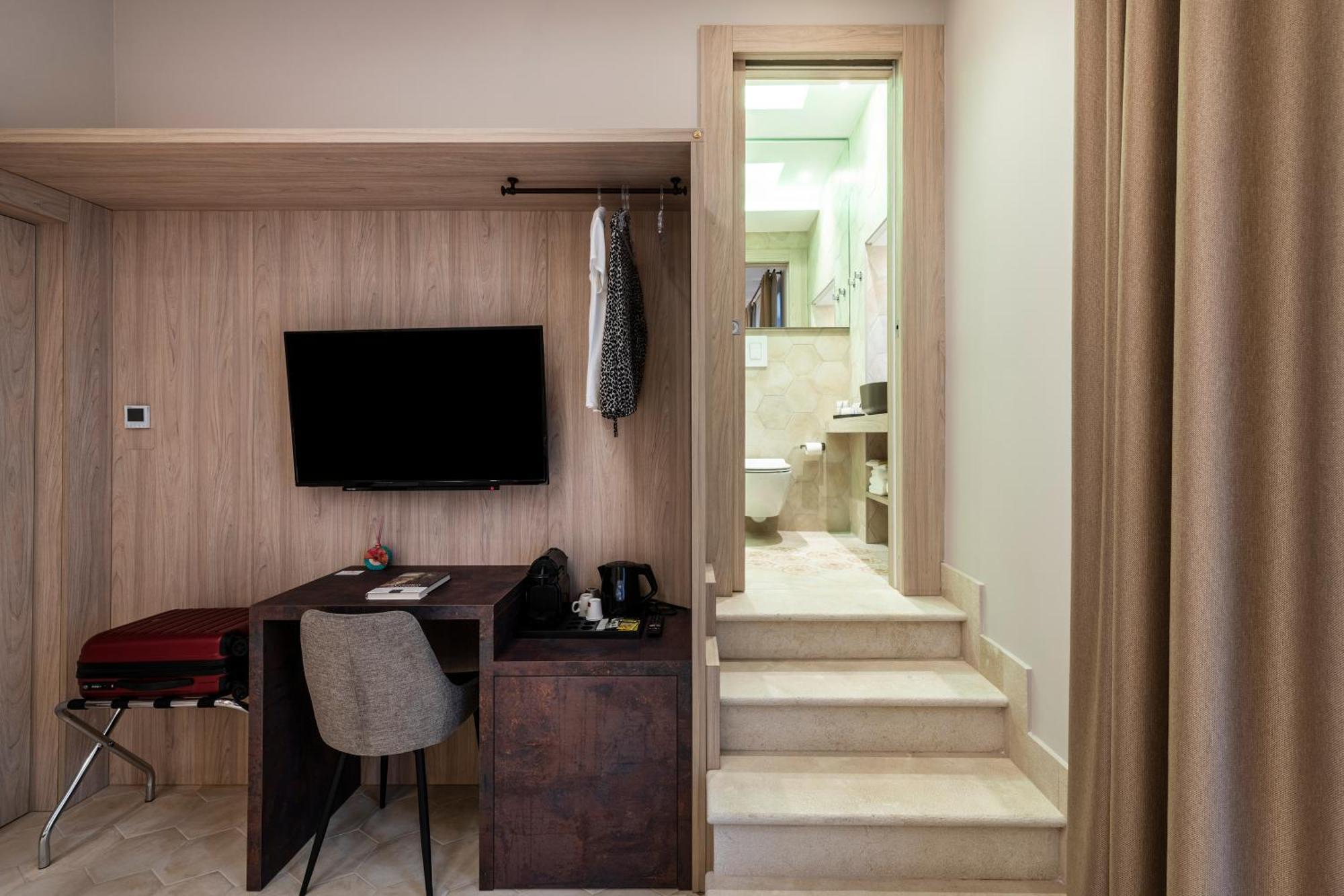 Al Borgo Antico Bed & Breakfast Barletta Bagian luar foto