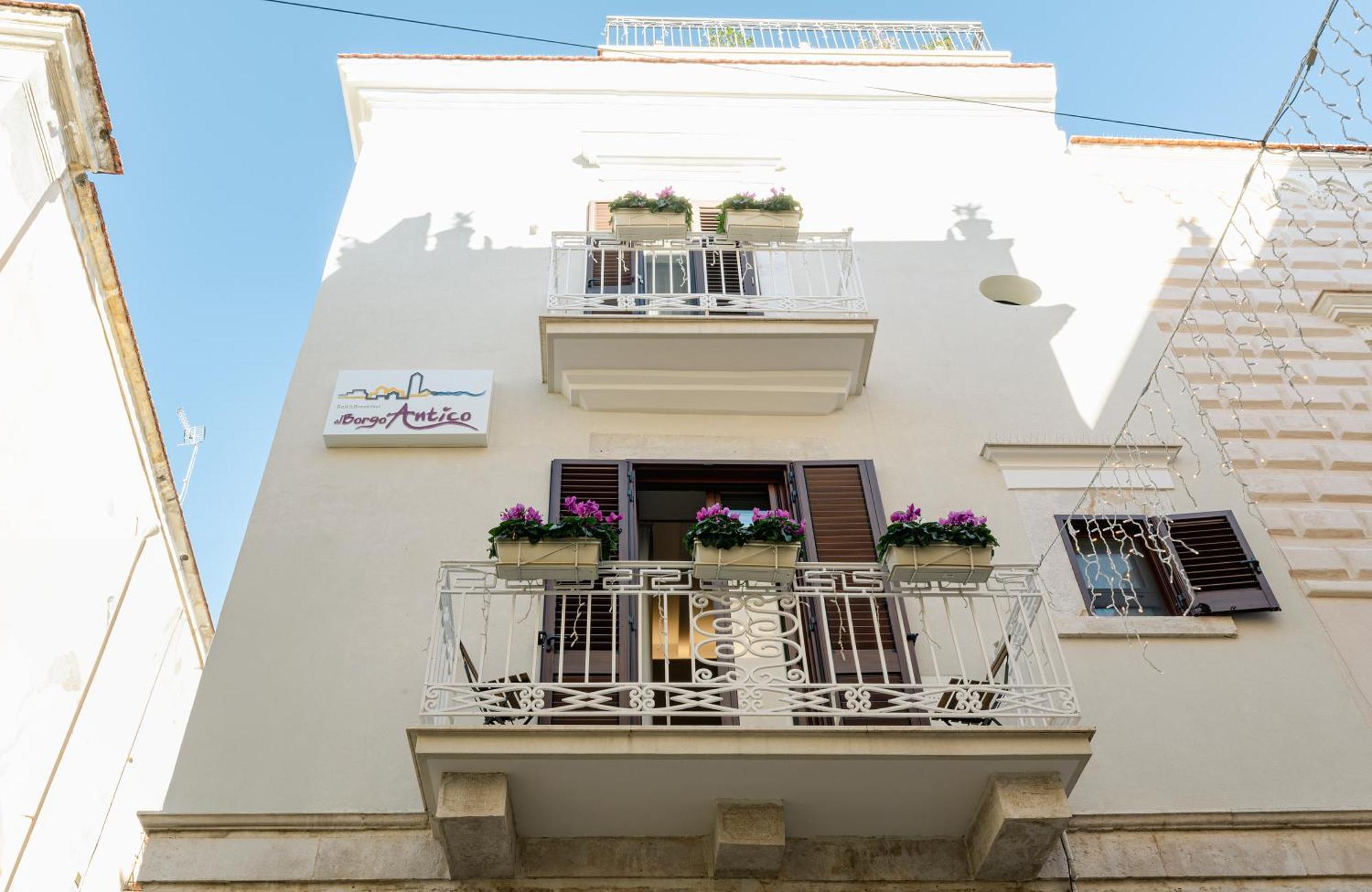 Al Borgo Antico Bed & Breakfast Barletta Bagian luar foto